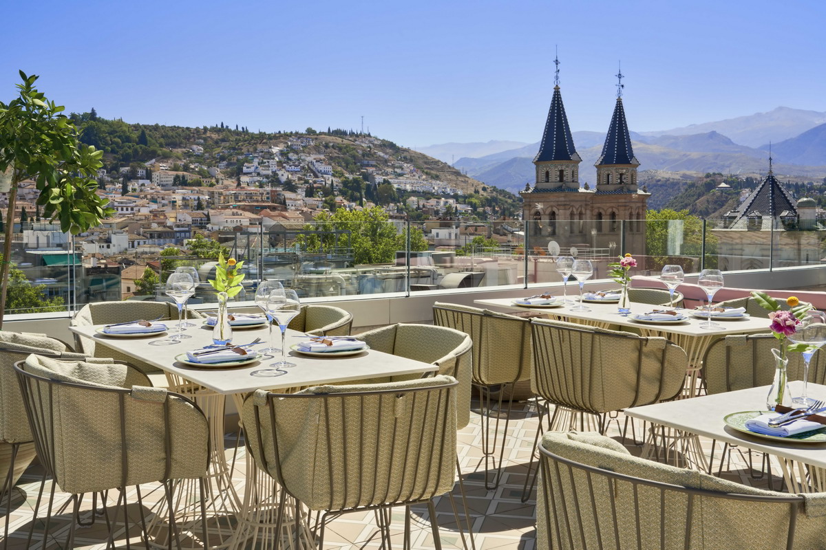 Granada, il piacere di viaggiare fuori stagione