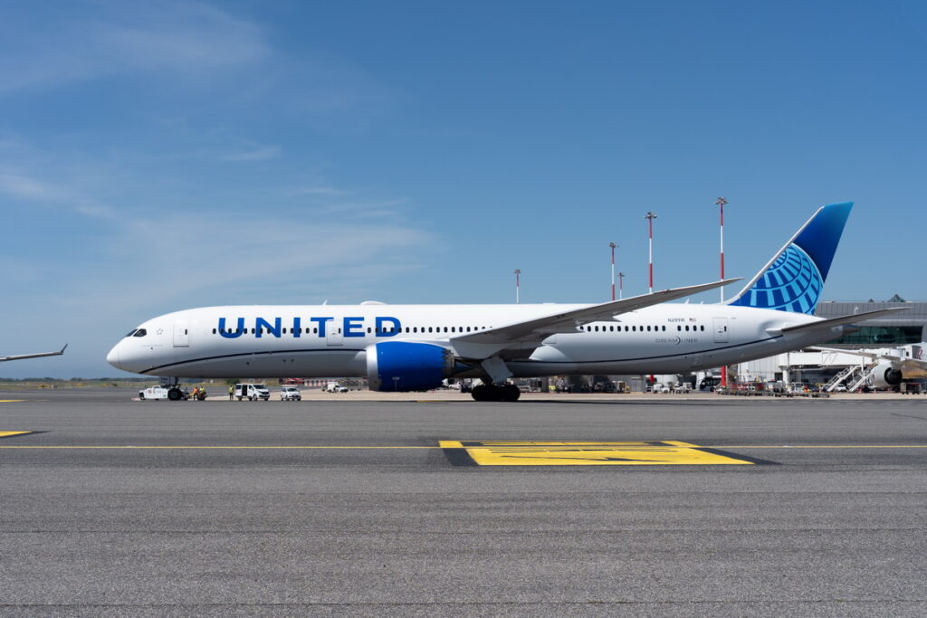 United Airlines lancia il primo volo diretto tra Roma e Denver
