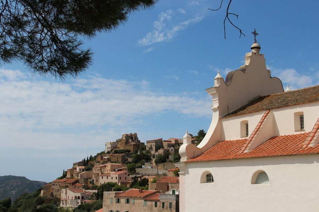 Corsica low cost: come risparmiare in viaggio