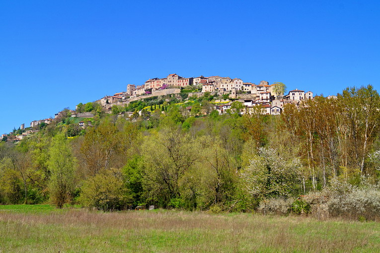 Viaggio in Dordogna: guida completa tra villaggi, castelli e natura